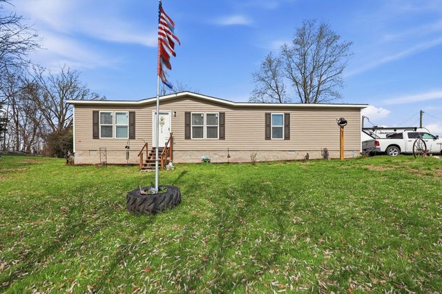 2567 New Dixville Road, Harrodsburg, KY 40330