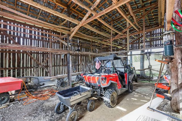 2567 New Dixville Road, Harrodsburg, KY 40330