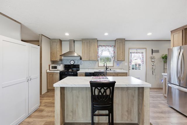 2567 New Dixville Road, Harrodsburg, KY 40330