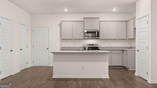 360 Sound Circle, Stockbridge, GA 30281