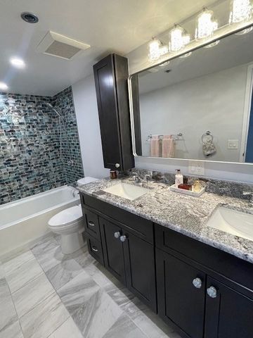 1731 Beacon St 512, Brookline, MA 02445