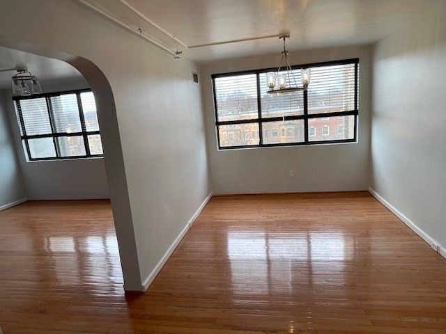 1731 Beacon St 512, Brookline, MA 02445