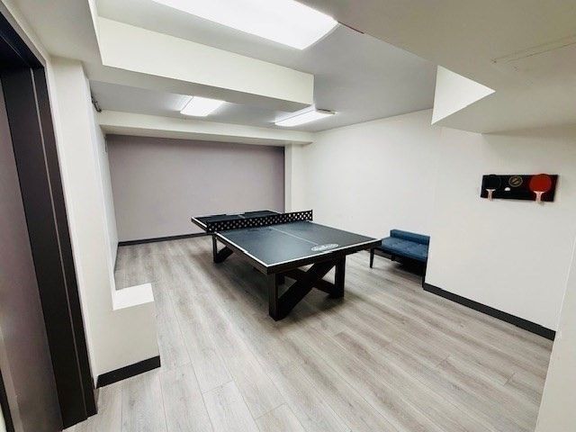 1731 Beacon St 512, Brookline, MA 02445