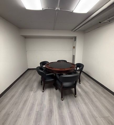 1731 Beacon St 512, Brookline, MA 02445