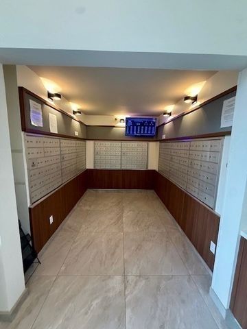 1731 Beacon St 512, Brookline, MA 02445