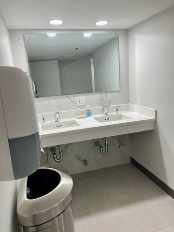 1731 Beacon St 512, Brookline, MA 02445