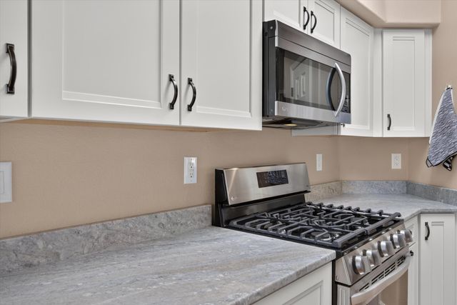 9714 Entrada Place NW, Albuquerque, NM 87114
