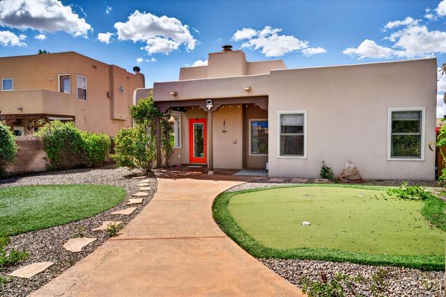 9714 Entrada Place NW, Albuquerque, NM 87114