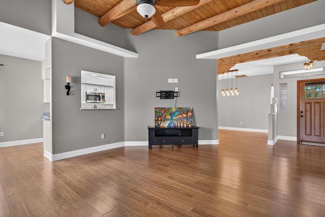 9714 Entrada Place NW, Albuquerque, NM 87114