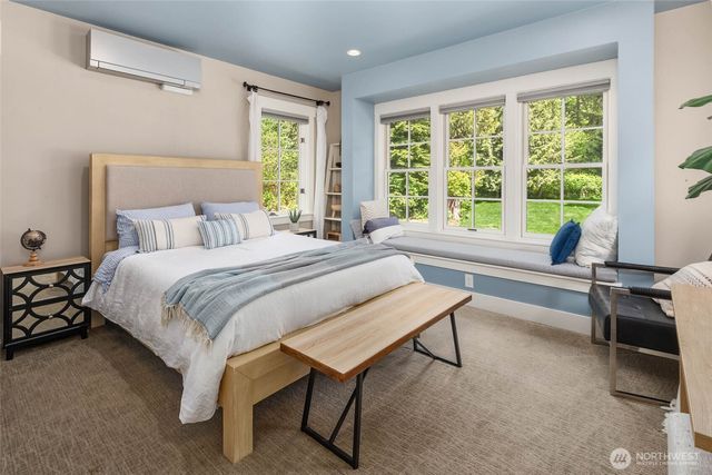 20313 217th Avenue NE, Woodinville, WA 98077