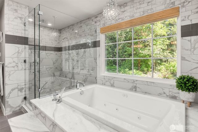 20313 217th Avenue NE, Woodinville, WA 98077