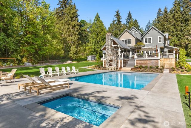 20313 217th Avenue NE, Woodinville, WA 98077