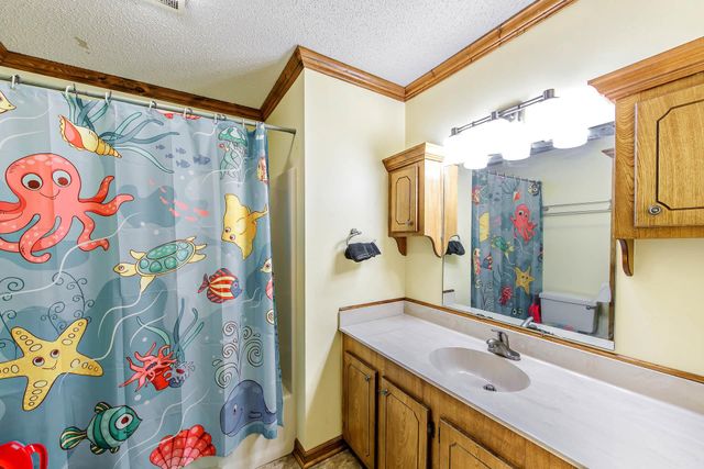 319 Prevost Drive, Houma, LA 70364