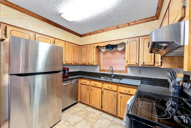 319 Prevost Drive, Houma, LA 70364