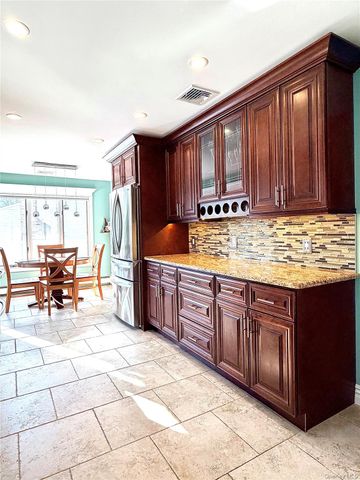 17 Erita Lane, Smithtown, NY 11787