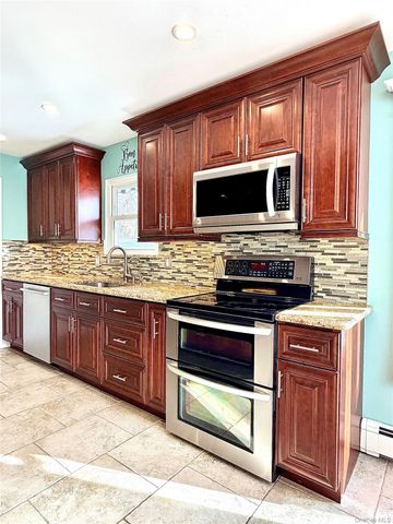 17 Erita Lane, Smithtown, NY 11787