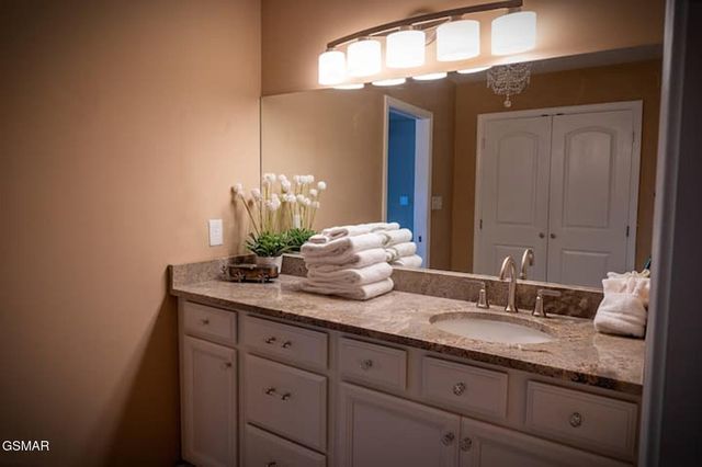 862 Sourwood Drive, Gatlinburg, TN 37738