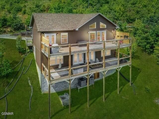 862 Sourwood Drive, Gatlinburg, TN 37738