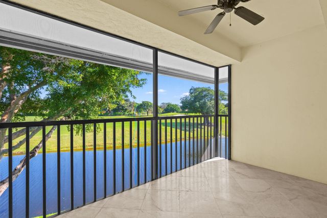 451 Greensward Lane 201-B, Delray Beach, FL 33445