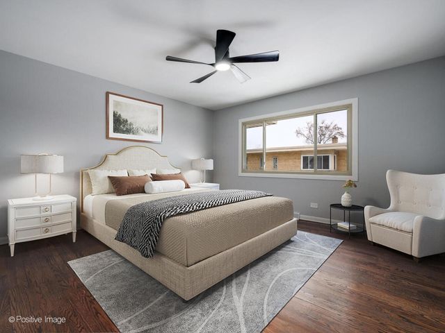 8944 Skokie Boulevard B, Skokie, IL 60076