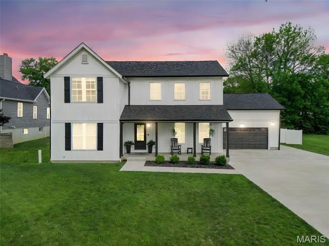 28 Millwell Drive, Maryland Heights, MO 63043