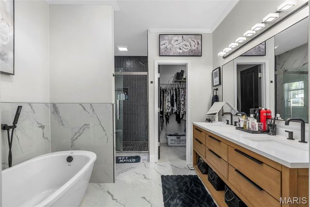 28 Millwell Drive, Maryland Heights, MO 63043