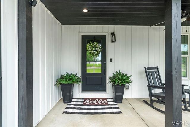 28 Millwell Drive, Maryland Heights, MO 63043