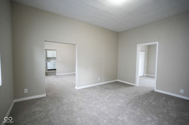 1107 W 3rd Street, Anderson, IN 46016