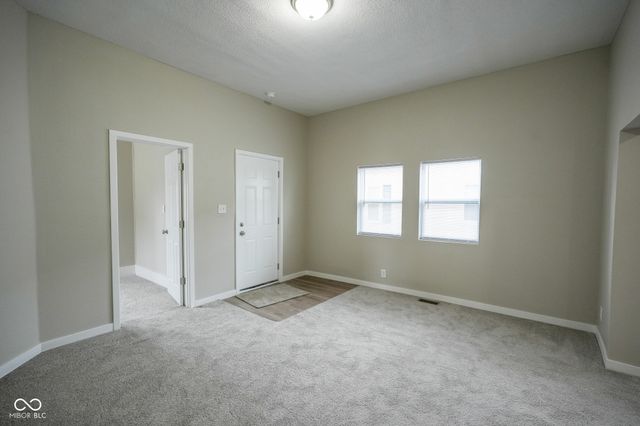 1107 W 3rd Street, Anderson, IN 46016