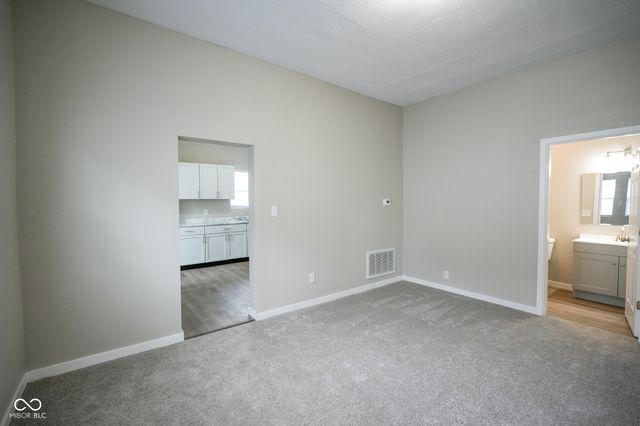 1107 W 3rd Street, Anderson, IN 46016