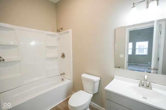 1107 W 3rd Street, Anderson, IN 46016