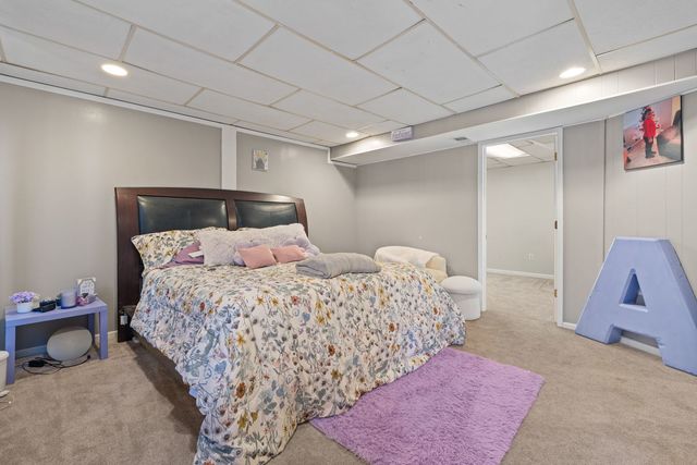 3212 Magnolia Court, Bettendorf, IA 52722