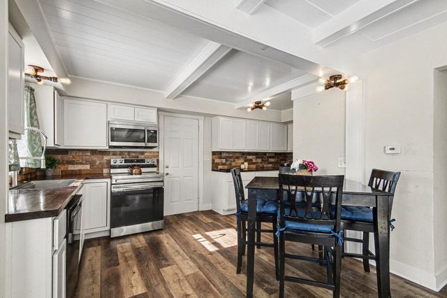 1443 Rathbone Street SW, Wyoming, MI 49509