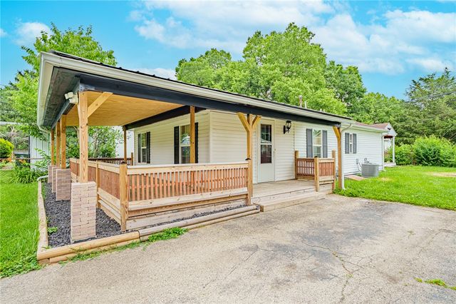 640 Prince Albert Boulevard, Riverside, OH 45404