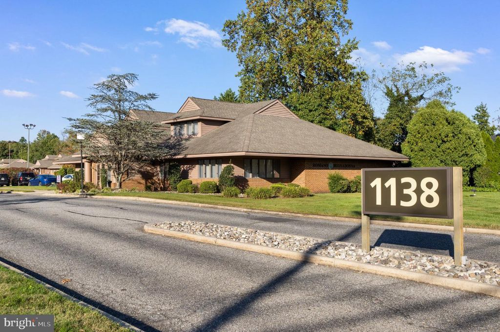 1138 E CHESTNUT AVE #2A & 2B, VINELAND, NJ 08360 — exterior