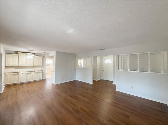 67 S 7TH STREET, Haines City, FL 33844