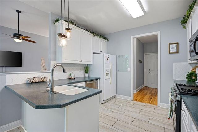 5874 Edenfield Court NW, Acworth, GA 30101