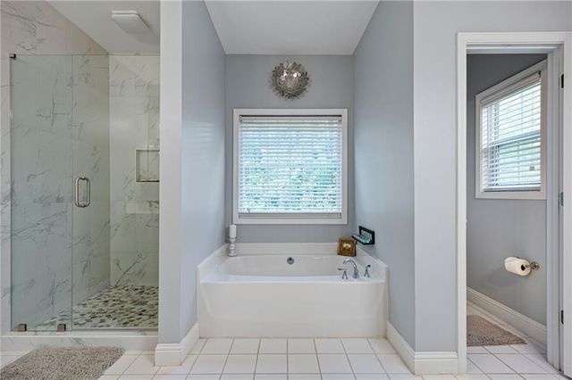 5874 Edenfield Court NW, Acworth, GA 30101