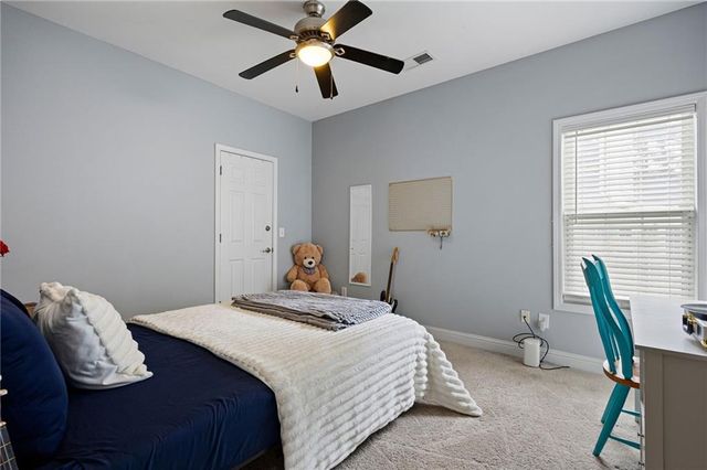 5874 Edenfield Court NW, Acworth, GA 30101