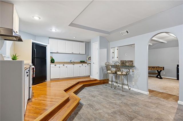 5874 Edenfield Court NW, Acworth, GA 30101