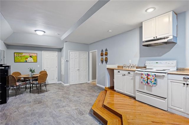 5874 Edenfield Court NW, Acworth, GA 30101