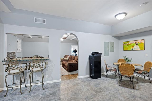 5874 Edenfield Court NW, Acworth, GA 30101