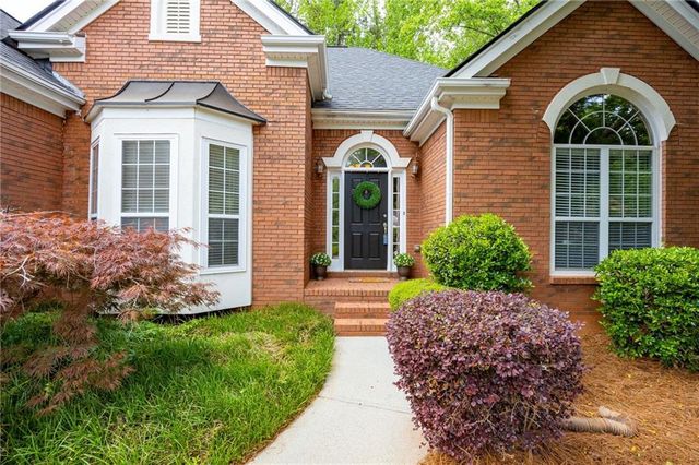 5874 Edenfield Court NW, Acworth, GA 30101