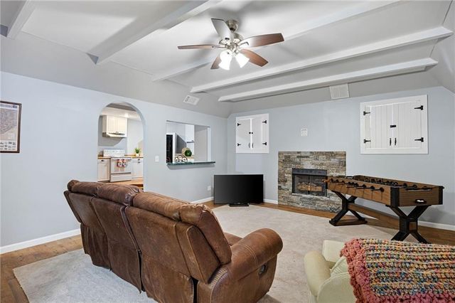 5874 Edenfield Court NW, Acworth, GA 30101