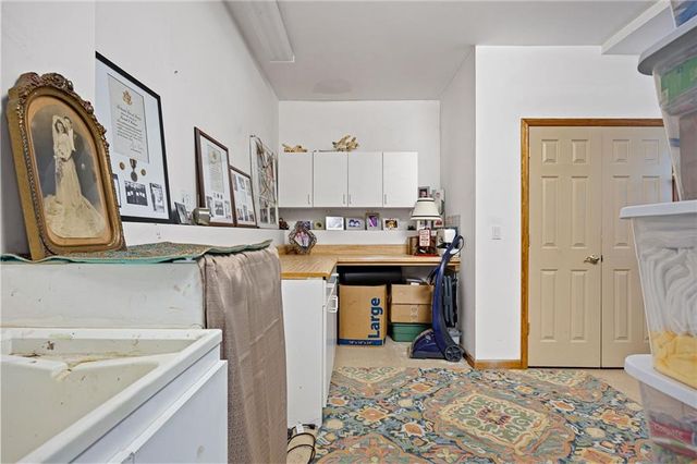5874 Edenfield Court NW, Acworth, GA 30101