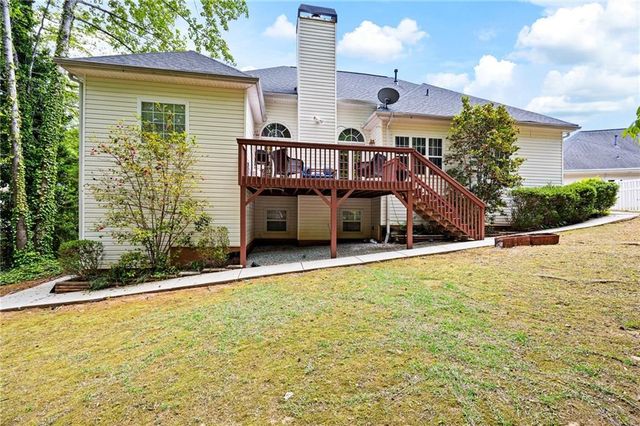 5874 Edenfield Court NW, Acworth, GA 30101