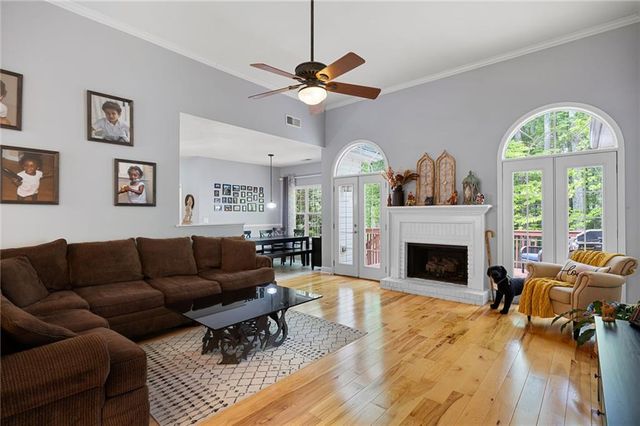 5874 Edenfield Court NW, Acworth, GA 30101