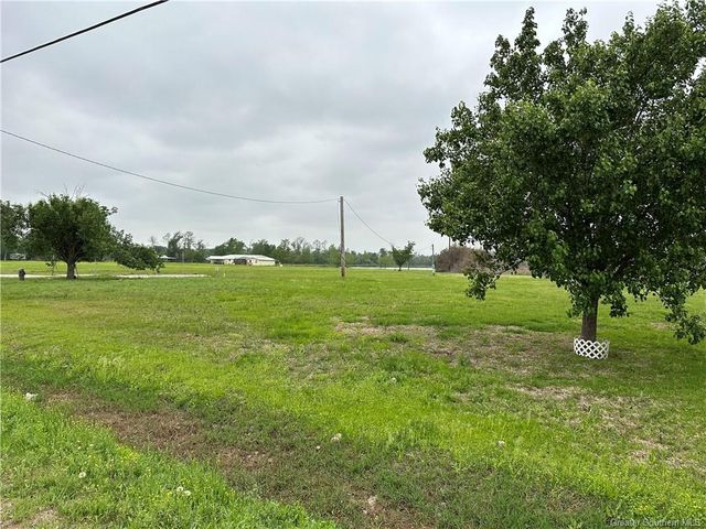 2004 Evergreen Road, Westlake, LA 70669