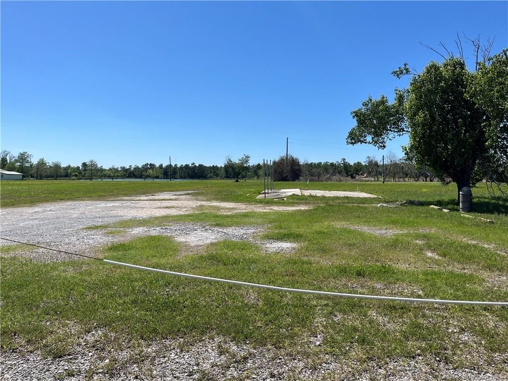 2004 Evergreen Road, Westlake, LA 70669