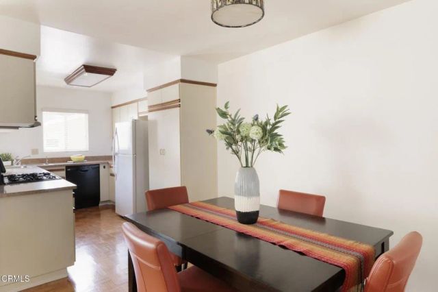 701 E Harvard Street 10, Glendale, CA 91205